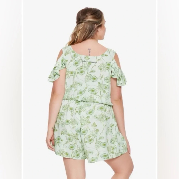 HOT TOPIC x DISNEY x HER UNIVERSE Tiana Cold Shoulder Romper - Picture 4 of 10